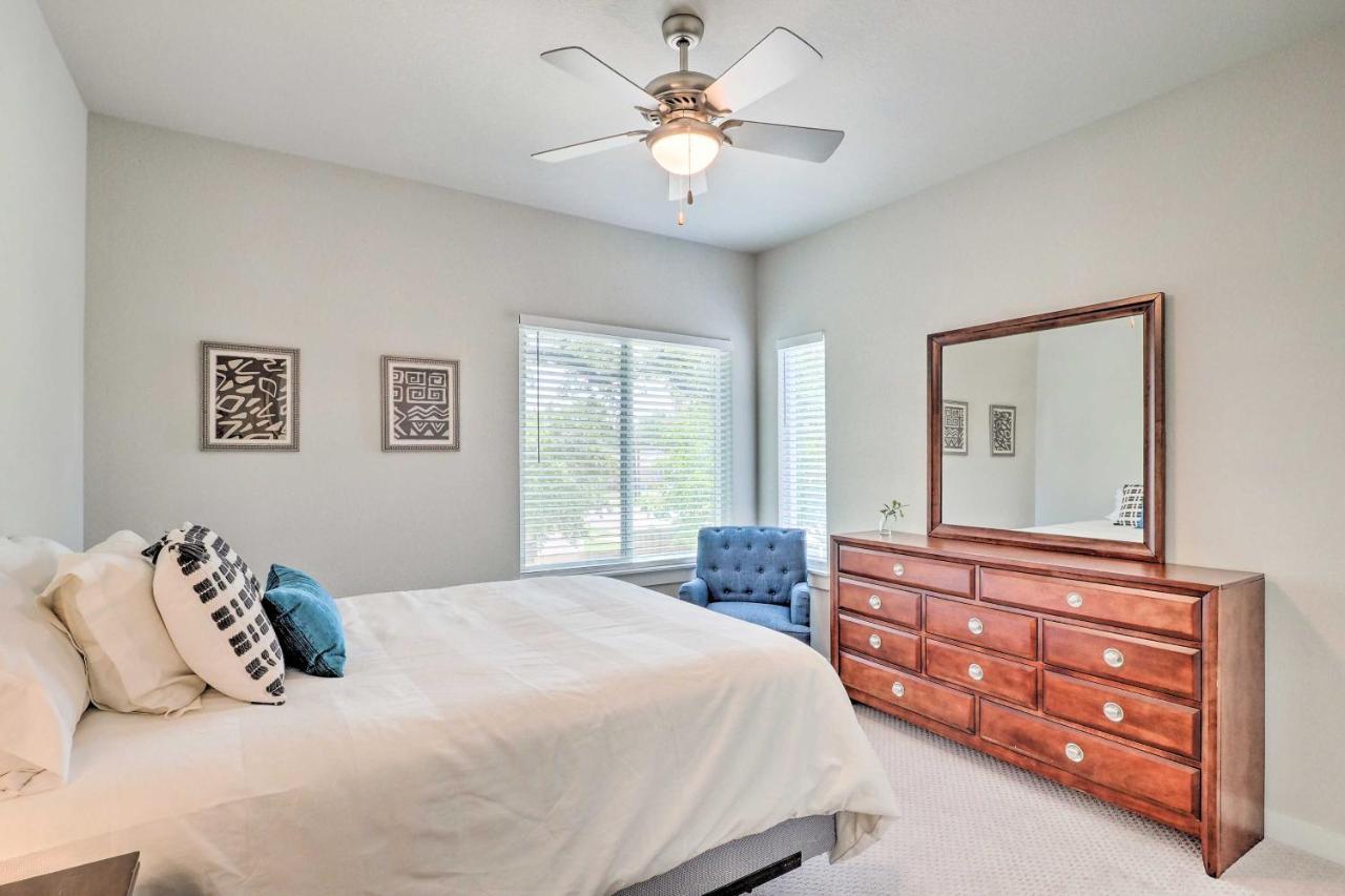 Gorgeous Georgetown Home, Walk To The Square! Екстериор снимка